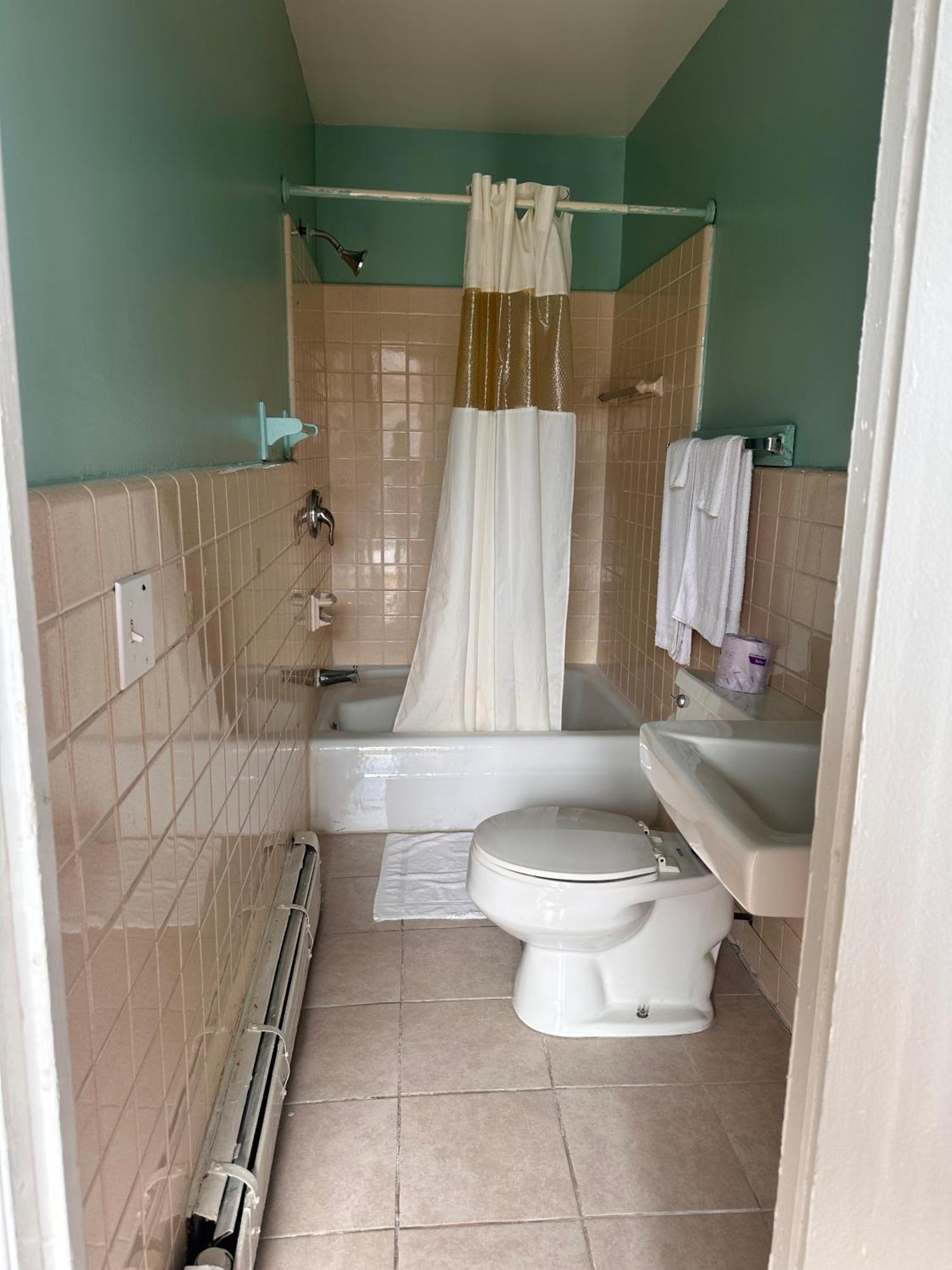Your Motel Ипсиланти Экстерьер фото