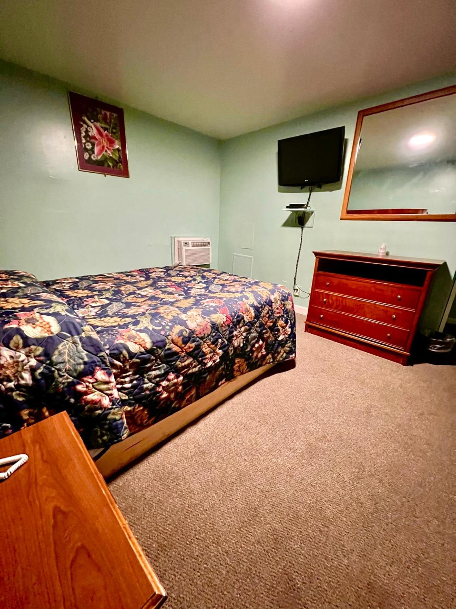 Your Motel Ипсиланти Экстерьер фото
